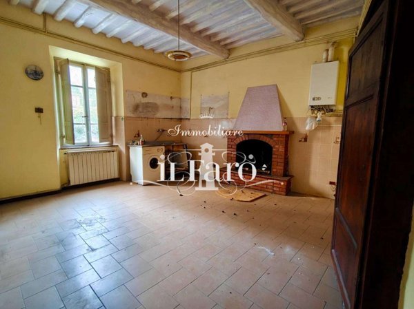 casa indipendente in vendita a Camaiore in zona Nocchi