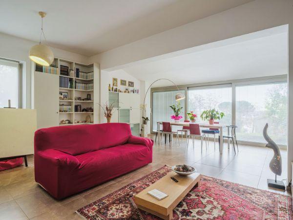 casa indipendente in vendita a Camaiore in zona Capezzano Pianore