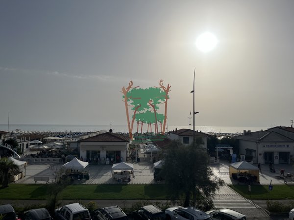 casa indipendente in vendita a Camaiore in zona Lido di Camaiore