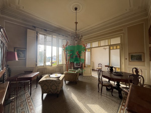 casa indipendente in vendita a Camaiore in zona Lido di Camaiore