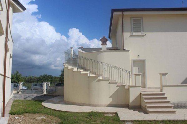 casa indipendente in vendita a Camaiore