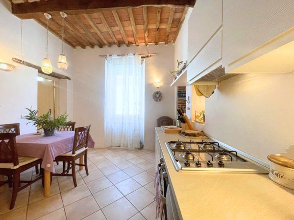 appartamento in vendita a Camaiore