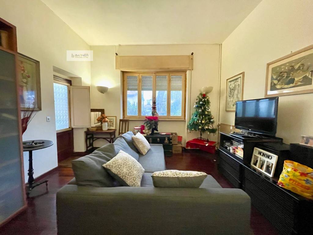 appartamento in vendita a Camaiore in zona Lido di Camaiore