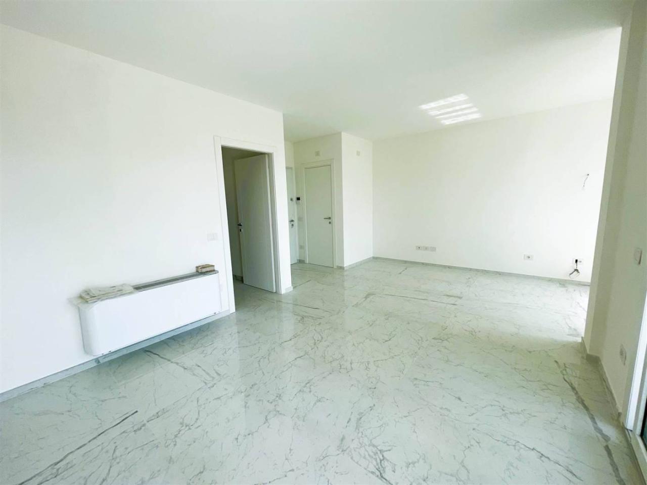 appartamento in vendita a Camaiore in zona Lido di Camaiore