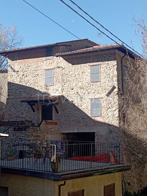 casa indipendente in vendita a Camaiore in zona Lido di Camaiore