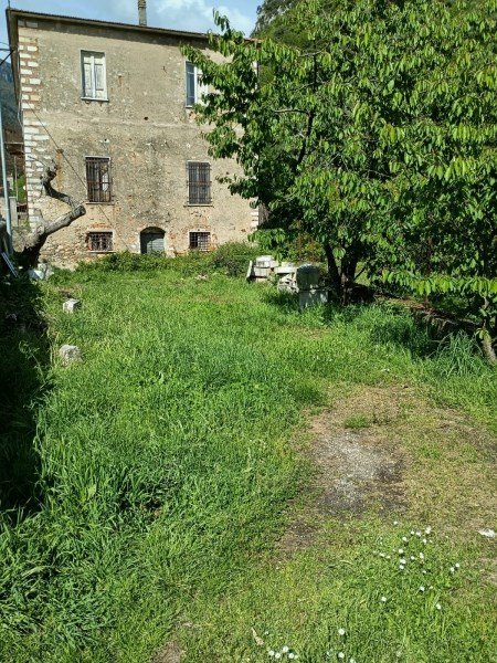 casa indipendente in vendita a Camaiore