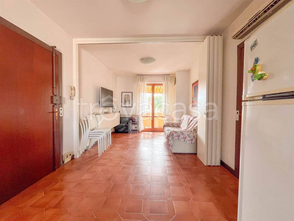 appartamento in vendita a Camaiore in zona Lido di Camaiore