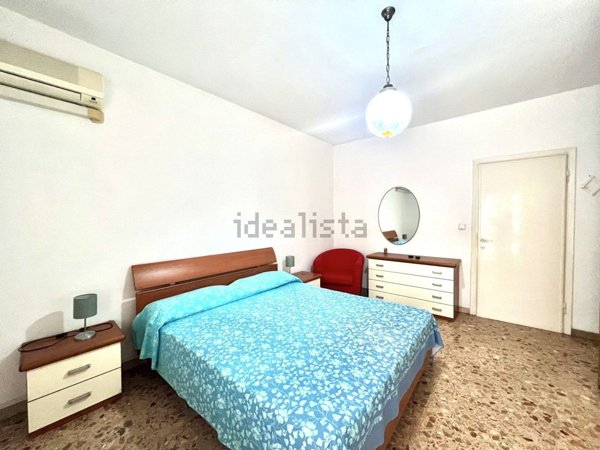 appartamento in vendita a Camaiore in zona Lido di Camaiore