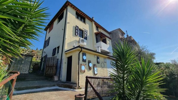 mansarda in vendita a Camaiore