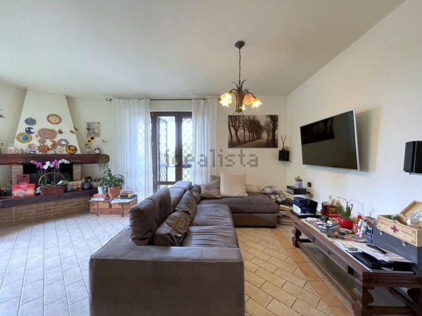 casa indipendente in vendita a Camaiore in zona Capezzano Pianore