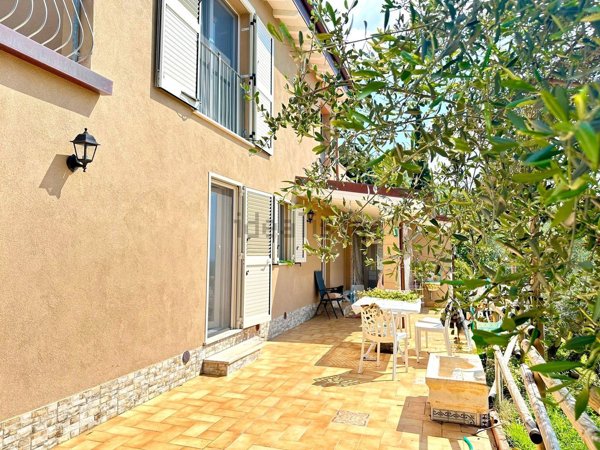 casa indipendente in vendita a Camaiore