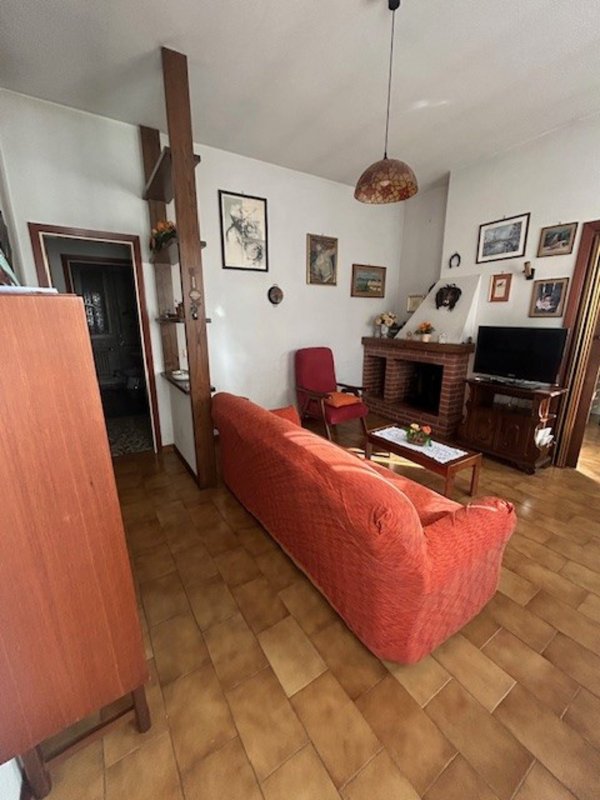 casa indipendente in vendita a Camaiore
