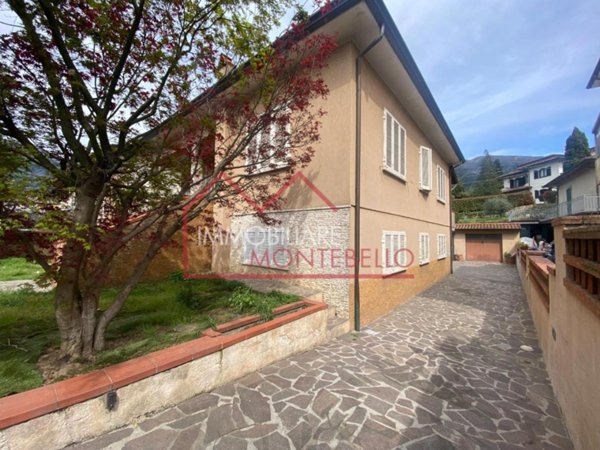 casa indipendente in vendita a Camaiore