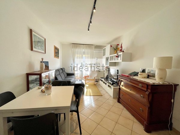 appartamento in vendita a Camaiore in zona Lido di Camaiore