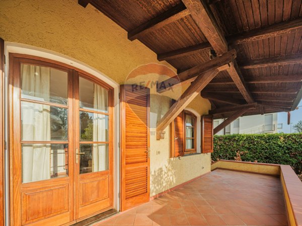 casa indipendente in vendita a Camaiore in zona Lido di Camaiore