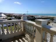 casa indipendente in vendita a Camaiore in zona Lido di Camaiore