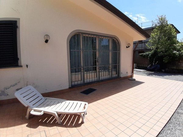 casa indipendente in vendita a Camaiore in zona Lido di Camaiore