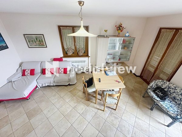 casa indipendente in vendita a Camaiore in zona Lido di Camaiore