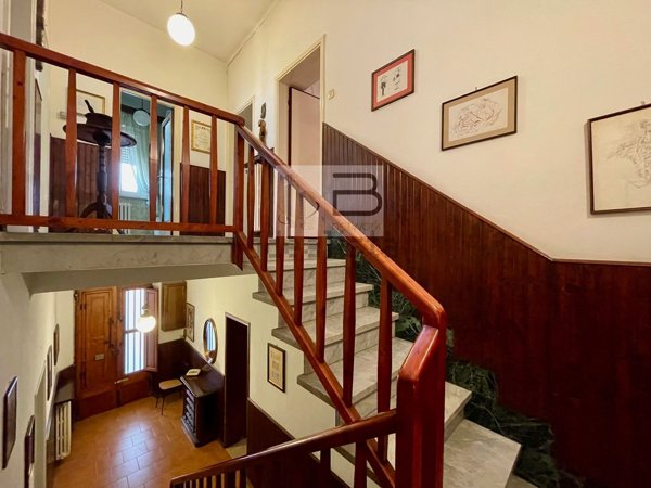 casa indipendente in vendita a Camaiore