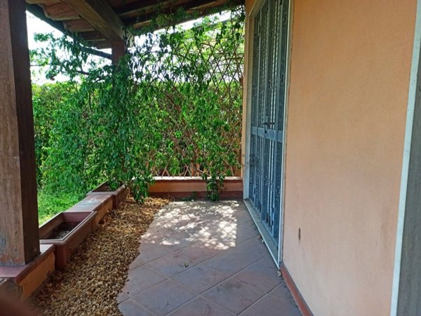 casa indipendente in vendita a Camaiore in zona Lido di Camaiore