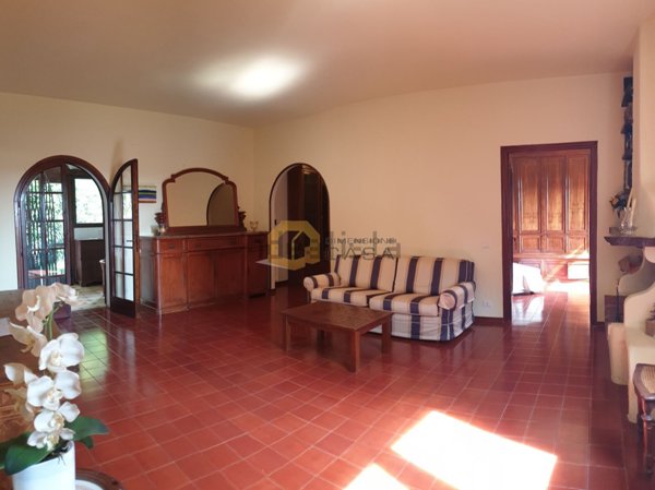 casa indipendente in vendita a Camaiore