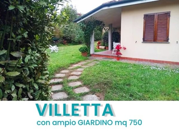 casa indipendente in vendita a Camaiore in zona Lido di Camaiore