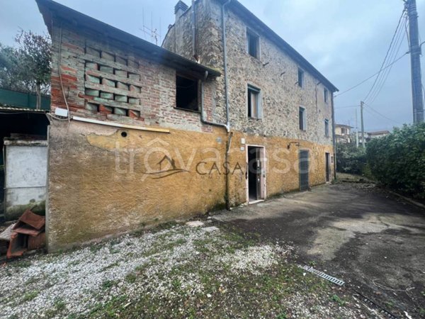 casa indipendente in vendita a Camaiore