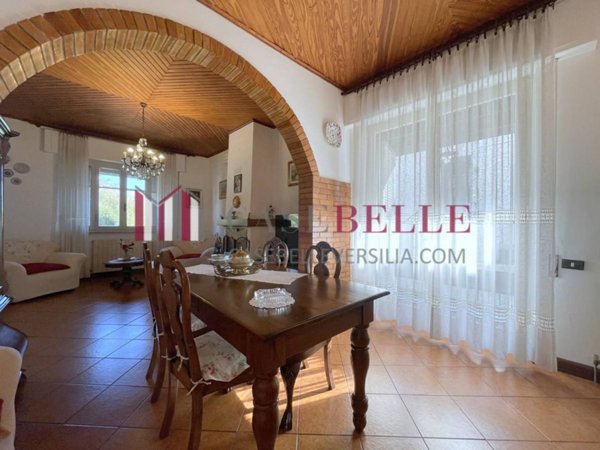 casa indipendente in vendita a Camaiore in zona Lido di Camaiore