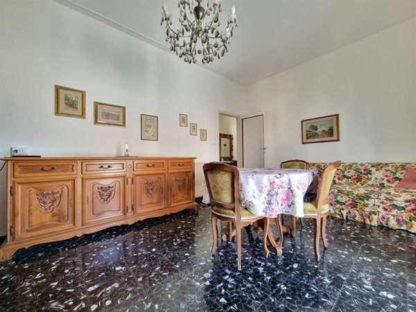 appartamento in vendita a Camaiore in zona Lido di Camaiore