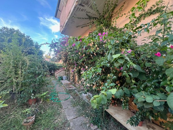 appartamento in vendita a Camaiore in zona Lido di Camaiore