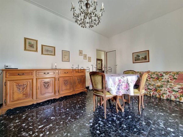 appartamento in vendita a Camaiore in zona Lido di Camaiore