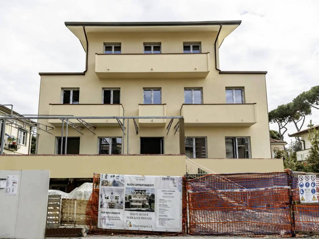 appartamento in vendita a Camaiore in zona Lido di Camaiore
