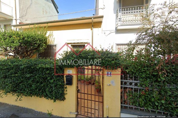 casa indipendente in vendita a Camaiore in zona Montebello