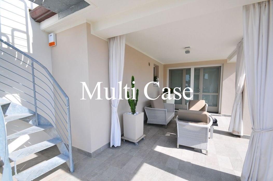 casa indipendente in vendita a Camaiore in zona Lido di Camaiore