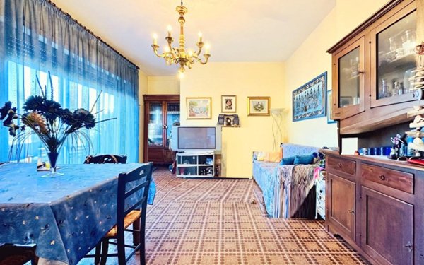 appartamento in vendita a Camaiore in zona Lido di Camaiore