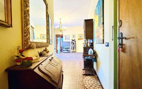 appartamento in vendita a Camaiore in zona Lido di Camaiore