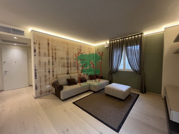 appartamento in vendita a Camaiore in zona Lido di Camaiore