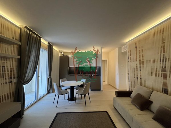 appartamento in vendita a Camaiore in zona Lido di Camaiore