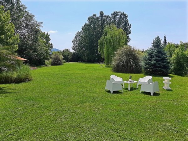 casa indipendente in vendita a Camaiore in zona Lido di Camaiore