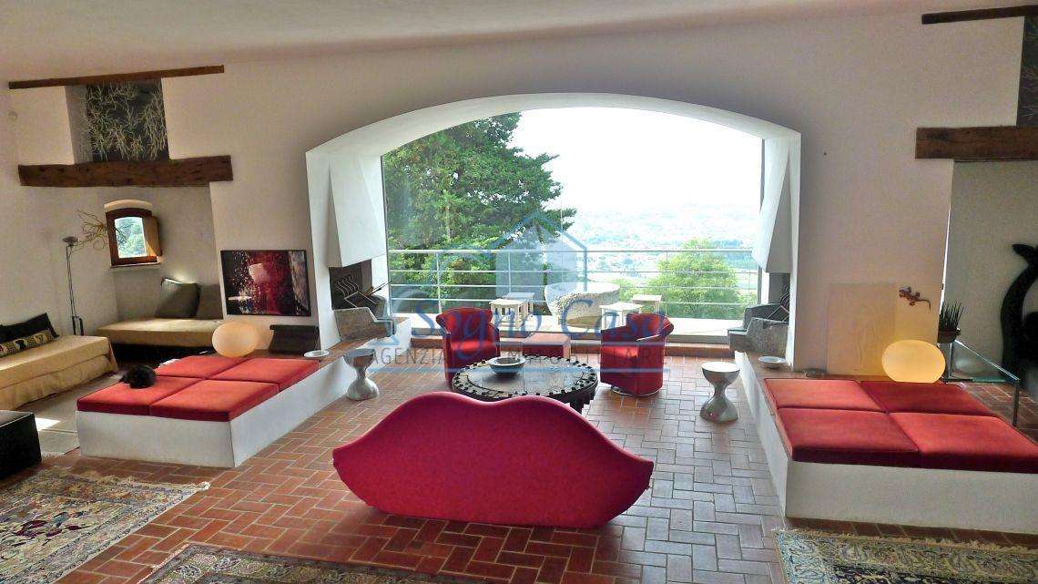casa indipendente in vendita a Camaiore in zona Montemagno