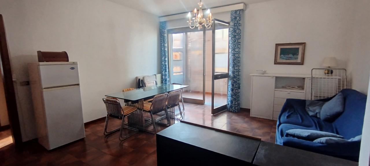 appartamento in vendita a Camaiore in zona Lido di Camaiore