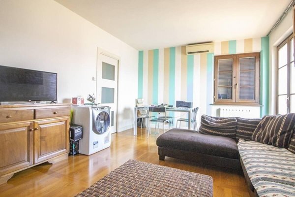 appartamento in vendita a Camaiore in zona Lido di Camaiore