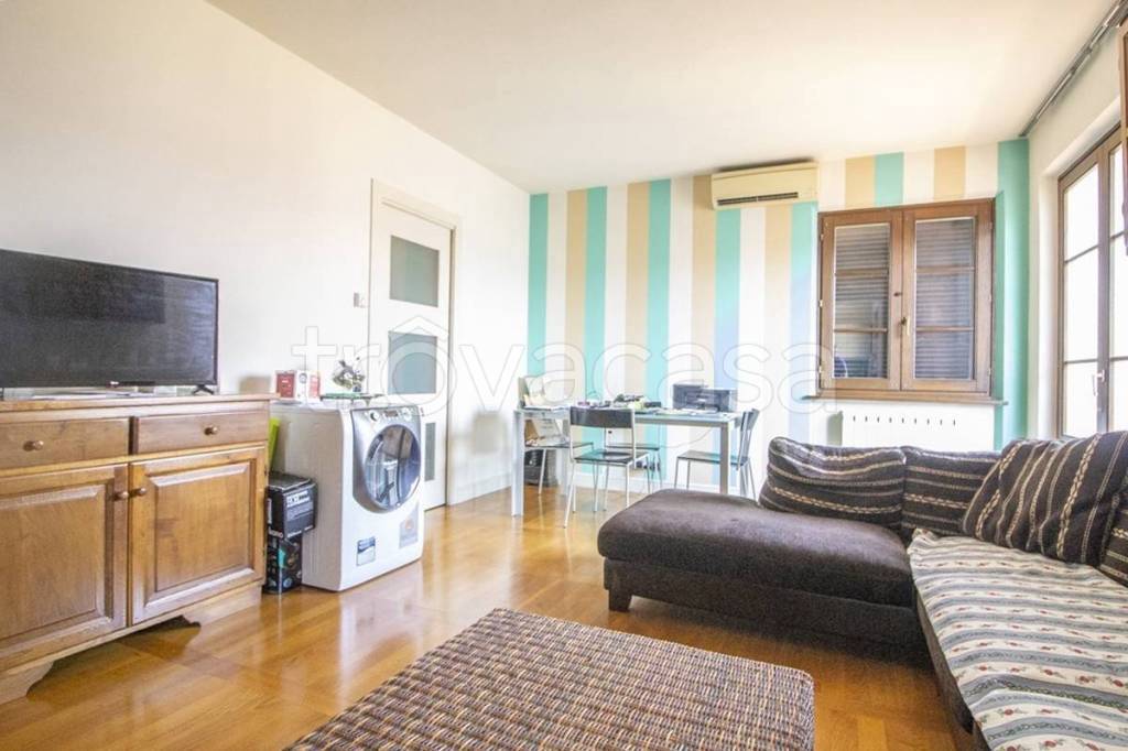 appartamento in vendita a Camaiore in zona Lido di Camaiore
