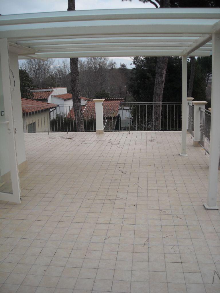 casa indipendente in vendita a Camaiore in zona Lido di Camaiore