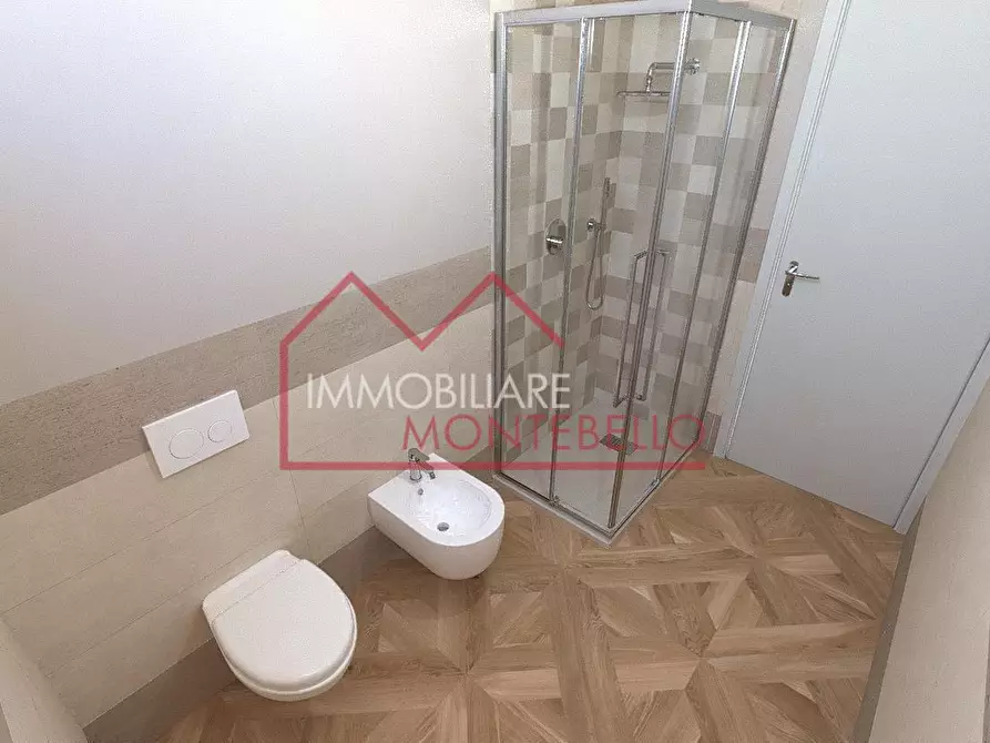casa indipendente in vendita a Camaiore in zona Lido di Camaiore