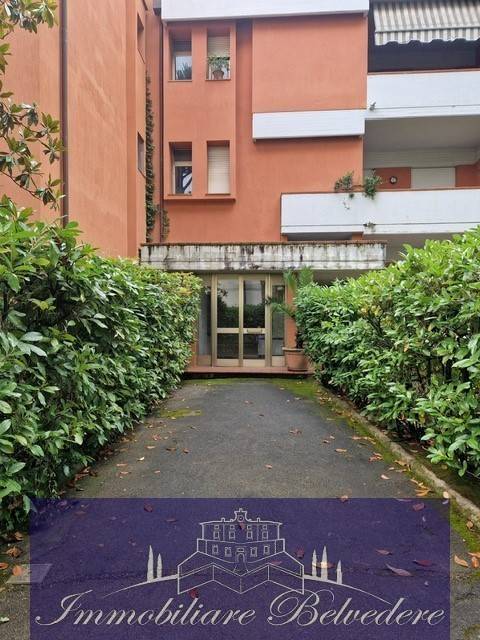 appartamento in vendita a Camaiore in zona Lido di Camaiore