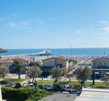 appartamento in vendita a Camaiore in zona Lido di Camaiore