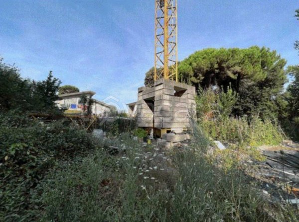 terreno agricolo in vendita a Camaiore in zona Lido di Camaiore