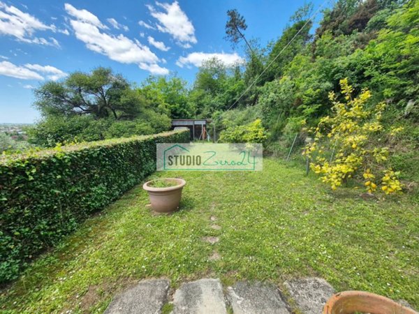 casa indipendente in vendita a Camaiore in zona Capezzano Pianore