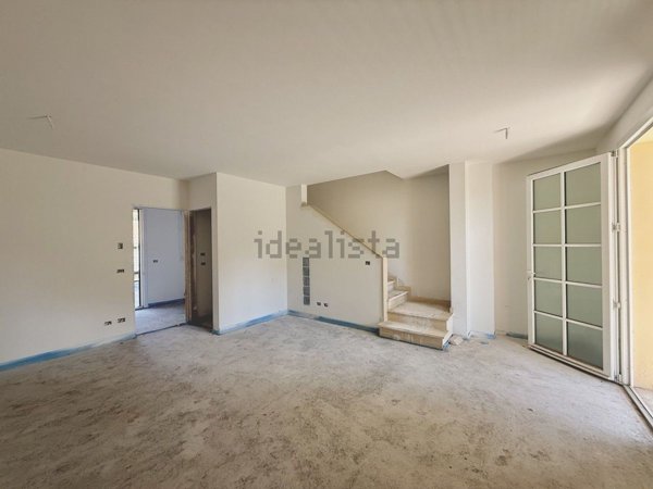 casa indipendente in vendita a Camaiore in zona Lido di Camaiore